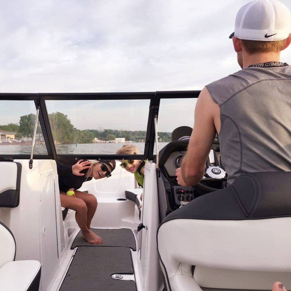 Meet your Posher, Katelynn